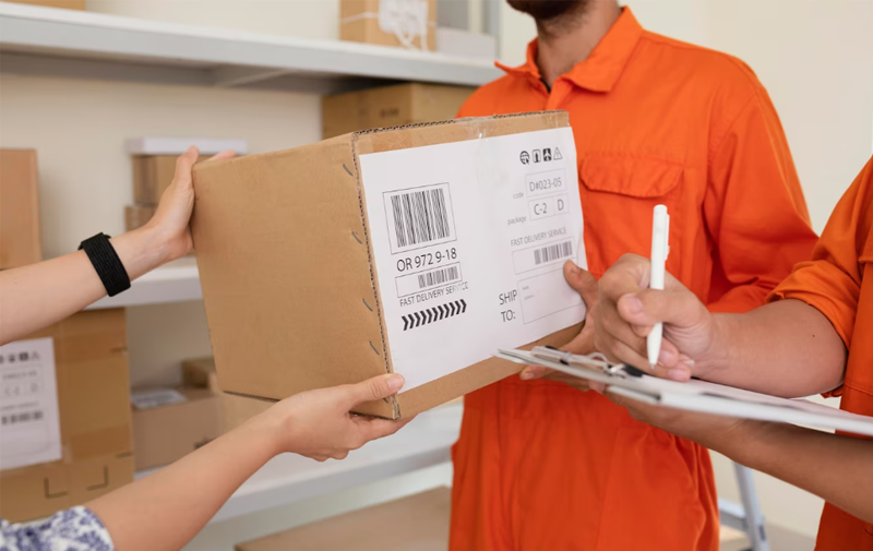 亚马逊是否退还退货时的退货佣金?退货运费由谁承担?