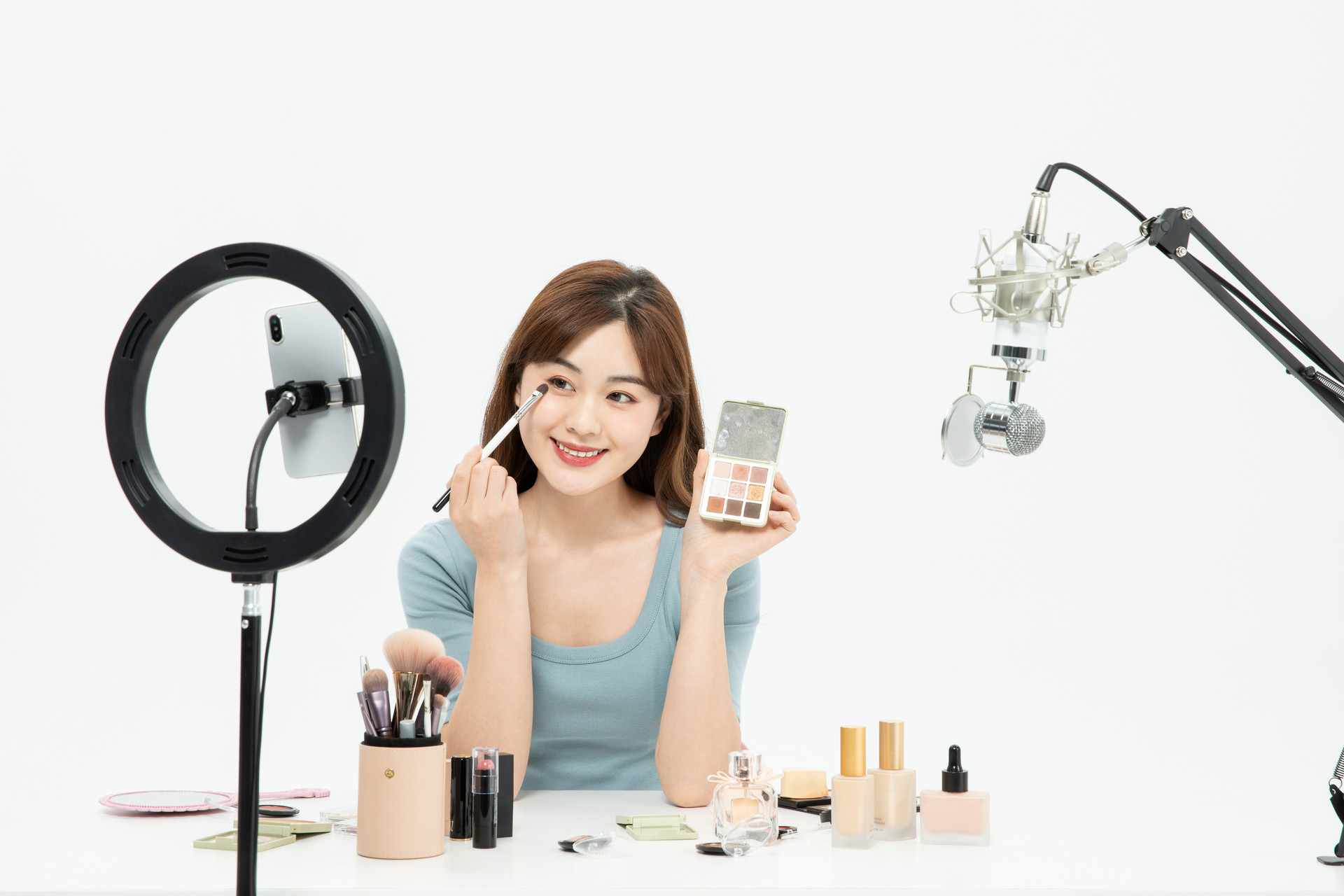 直播经济火爆 Shopee Live首次购买数量增长41倍