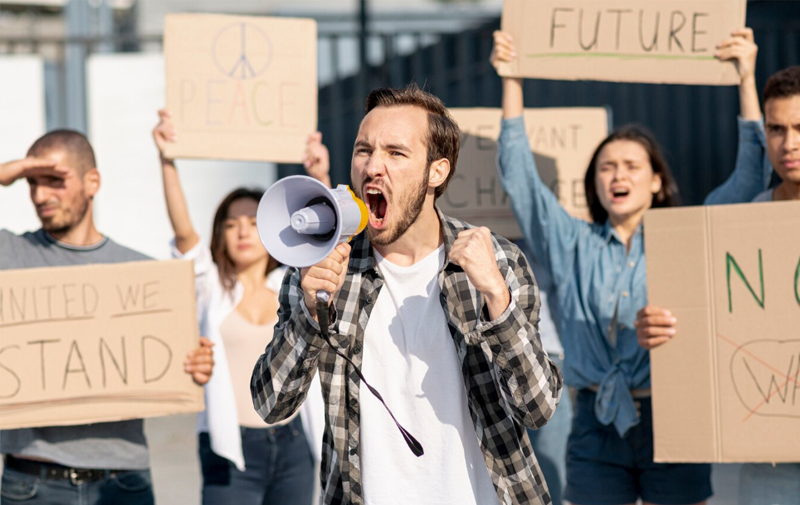 波及20个仓库!美国亚马逊送货司机继续扩大罢工范围!